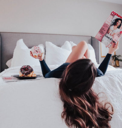 Valentine's Day ideas donuts in bed